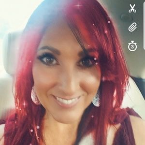 Meet your Posher, Nikki